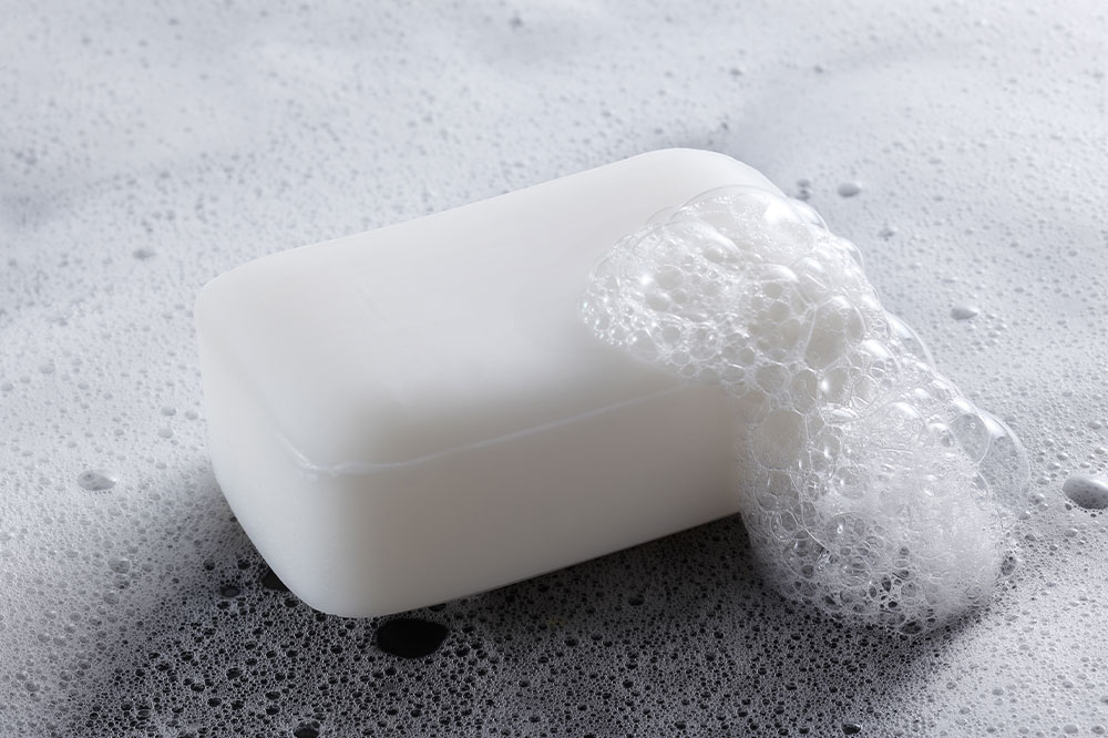 3 common types of soaps that trigger eczema flareups